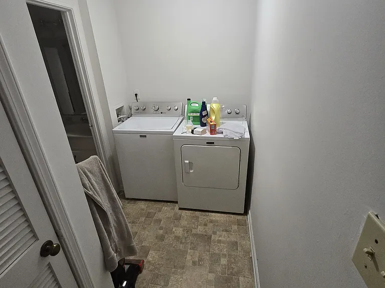 2354 Rosedale Rd #2356 — Photo 6