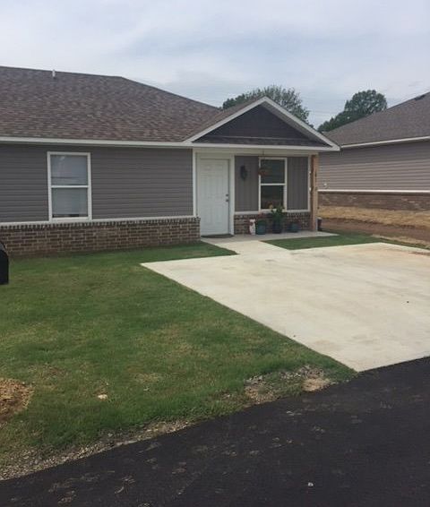1st image of 201 Coggins Ave #13B