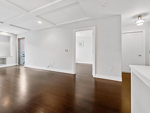 3rd image of 64-05 Yellowstone Blvd #508