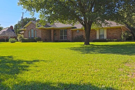 3rd image of 103 Cobblestone Ln