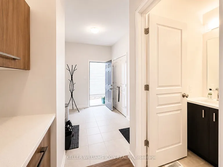 916 Ralph Hennessy Ave — Photo 11