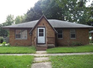 740 W Grove St, Pontiac, IL 61764