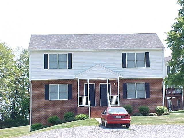 1st image of 324 Breezewood Dr