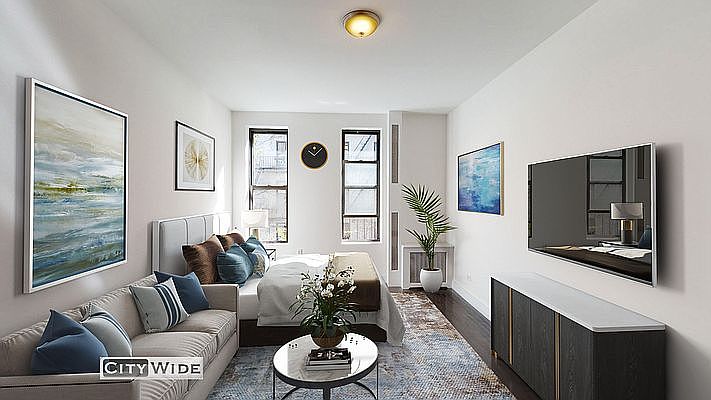 1st image of 218 E 89th St #1