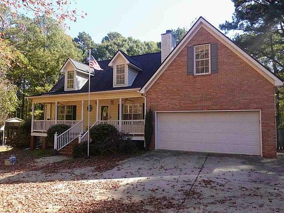 2nd image of 2200 E Lake Rd