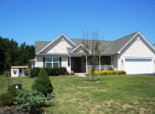 104 Hoffeckers Mill Dr, Smyrna, DE 19977