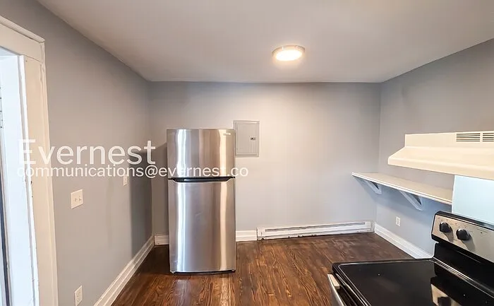 32 Woodlawn Dr #7 — Photo 5