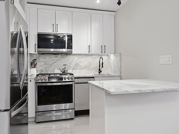 3rd image of 411 E 53rd St APT 10K
