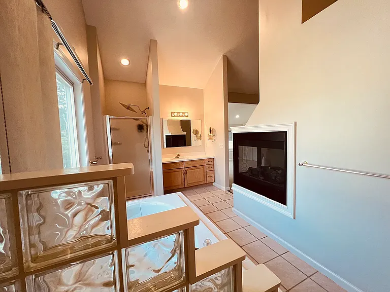 173 Captain Eames Cir — Photo 8