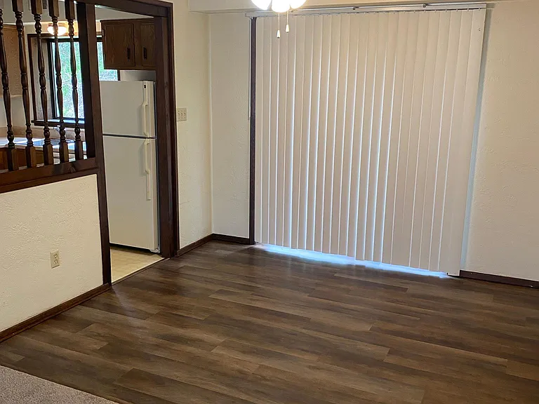 225 Walnut St #1C — Photo 6