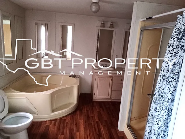 509 Maple St — Photo 4