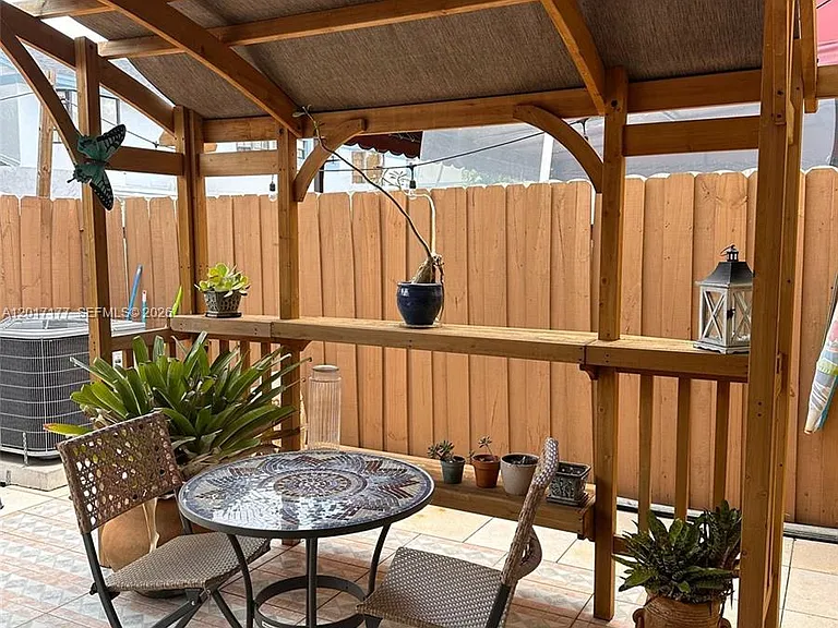 1595 SW 122nd Ave #4-5 — Photo 7
