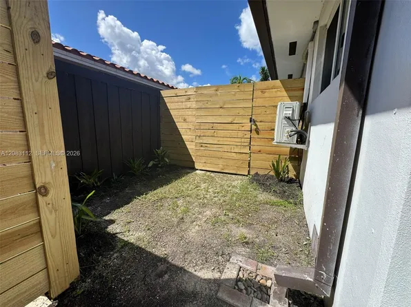 15620 SW 146th Ave, Miami, FL 33177