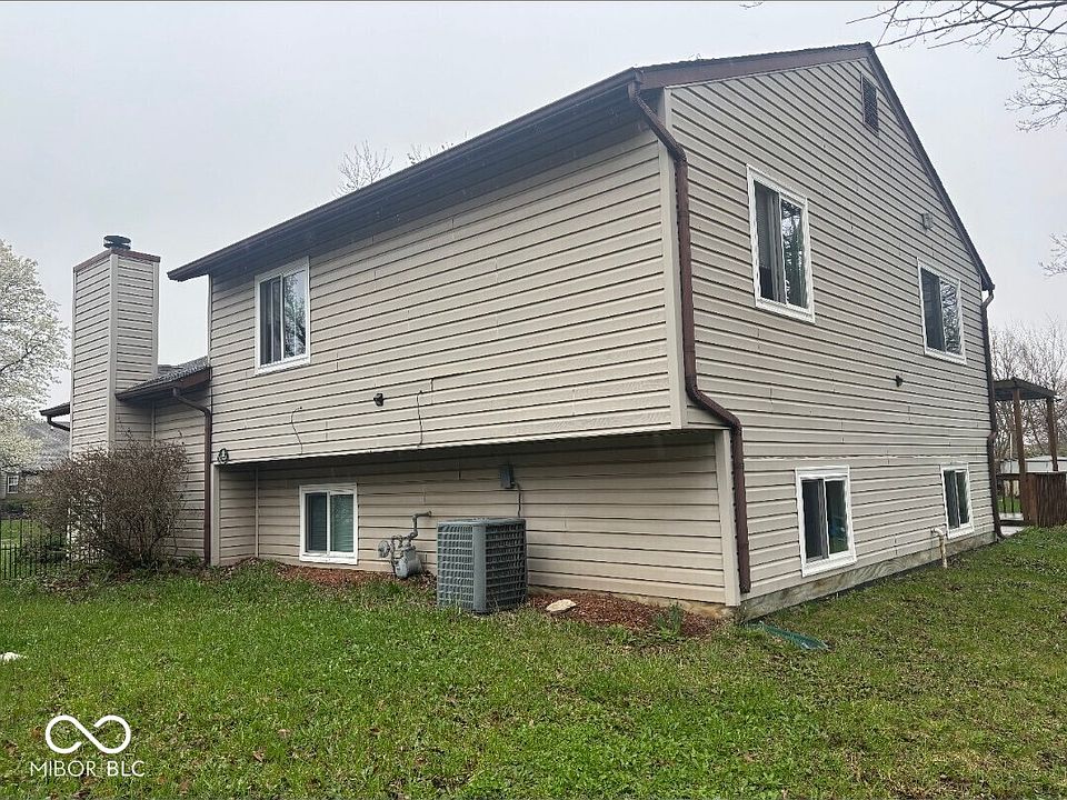 1st image of 10047 Lone Wolf Dr