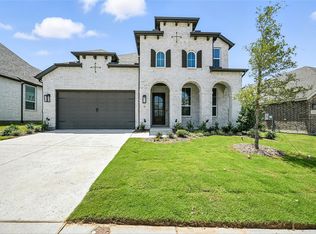 526 Red Barn Dr, Van Alstyne, TX 75495