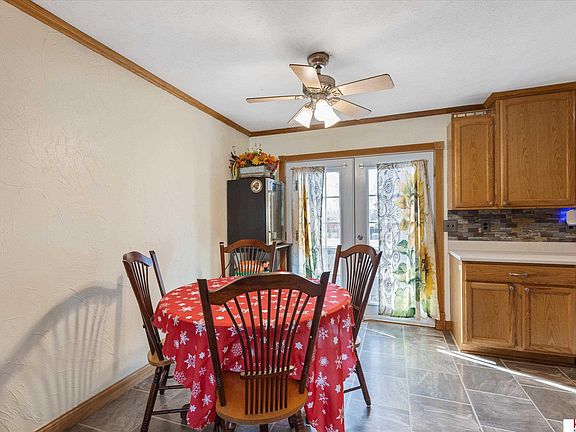 5th image of 1406 James St