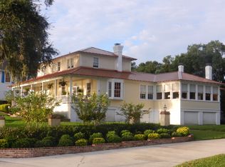 859 Indian River Dr, Cocoa, FL 32922