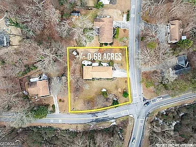 1456 Heritage Rd — Photo 2