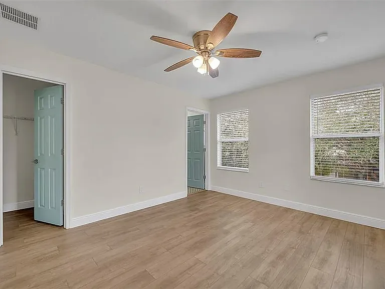 1172 S Beach Cir — Photo 8