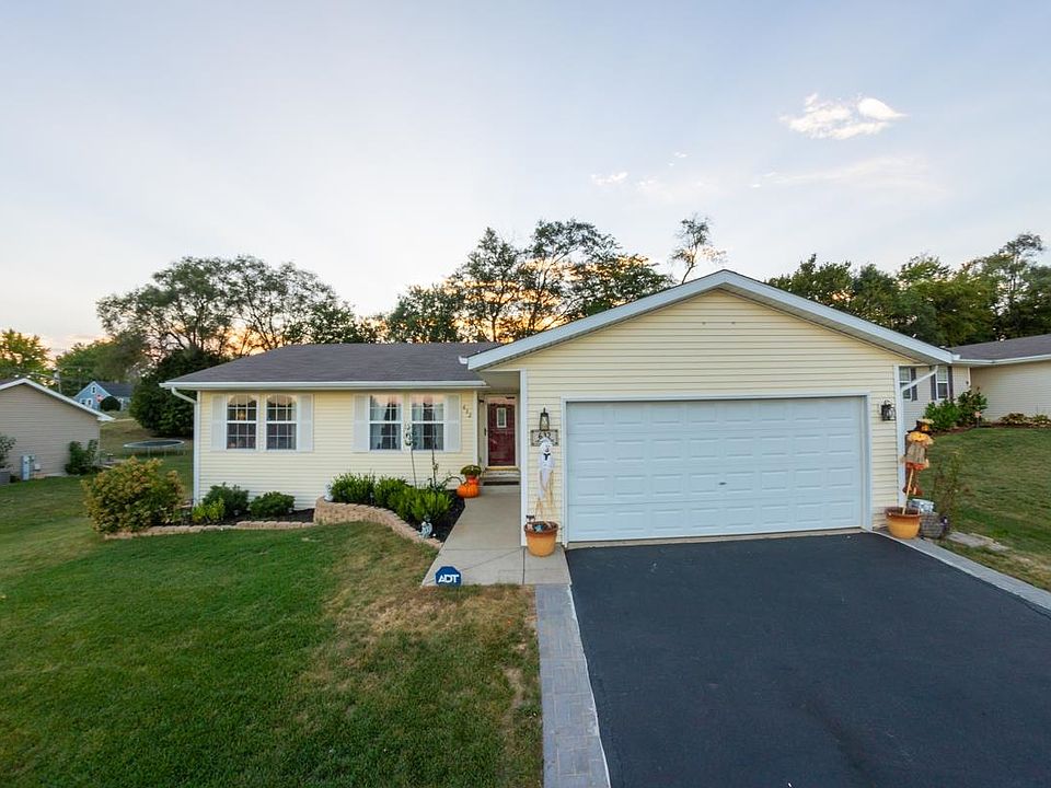 1st image of 632 Larnell Ln