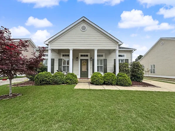 4595 Clubview Dr, Bessemer, AL 35022