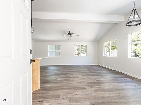 3rd image of 255 E OAK Drive