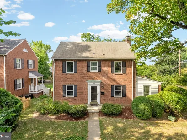 600 E Broad St, Falls Church, VA 22046