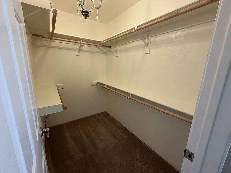 3423 McCormick Blvd #204-1 — Photo 4
