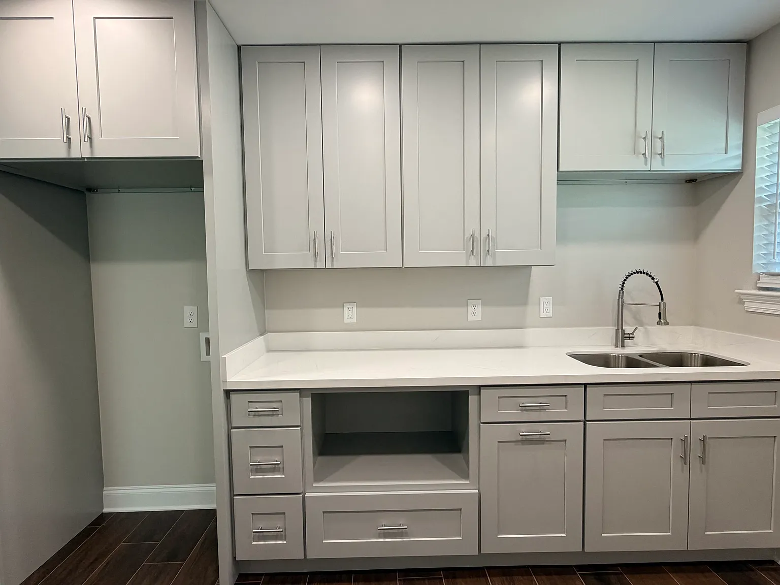 3 bed, 1200 sqft, $1,750 — Photo 1