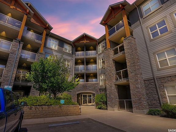 2nd image of 1220 Blackfoot Dr #204