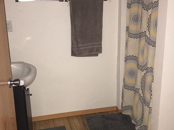 2nd image of 409 N Broadway APT 18