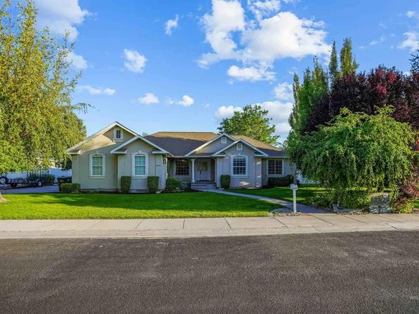 2447 Boardwalk Ct, Burley, ID 83318