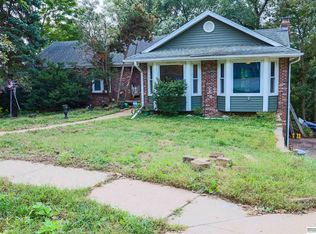 501 Dowding Ct, Bellevue, NE 68005