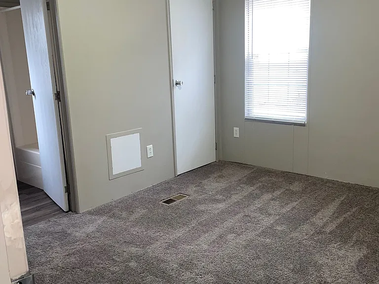 Royal Oaks Estates — Photo 23