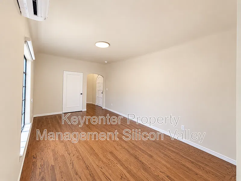 222 N 3rd St — Photo 4
