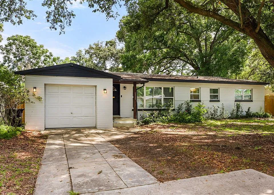 2909 Hargill Dr