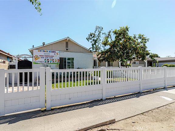 3rd image of 13052 Ottoman St