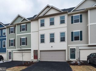 214 Patchwork Dr, Stephenson, VA 22656