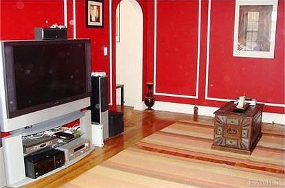 4th image of 61 W Grand St APT 3L