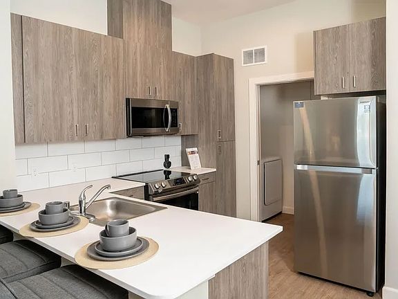 3rd image of 3143 E Matoian Way #2B-2Ba