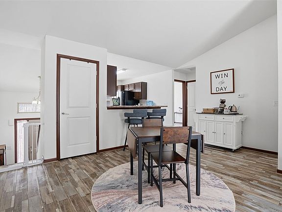 4th image of 177 Copeland Ln