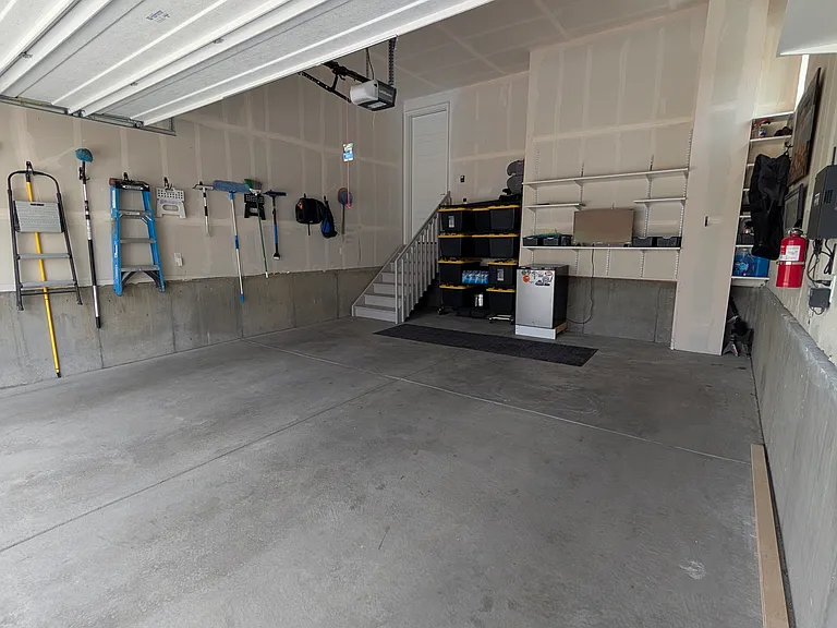 6356 N Emporia Ct — Photo 46