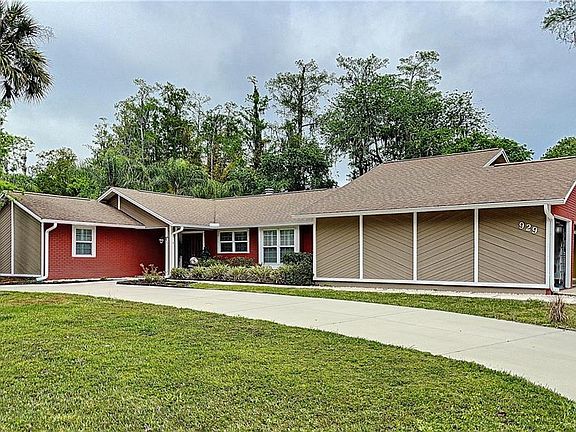 4th image of 929 Woodgate Dr