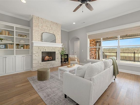 4th image of 2363 S Cobalt Ave