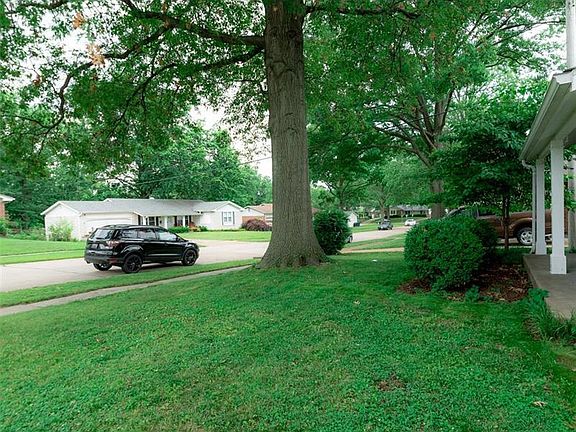 4th image of 8619 Millet Dr