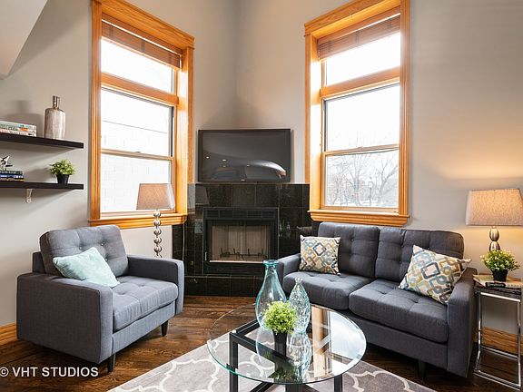 2nd image of 2350 N Kedzie Blvd Unit B