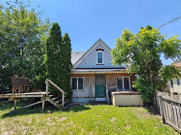 5th image of 304 Hendricks St