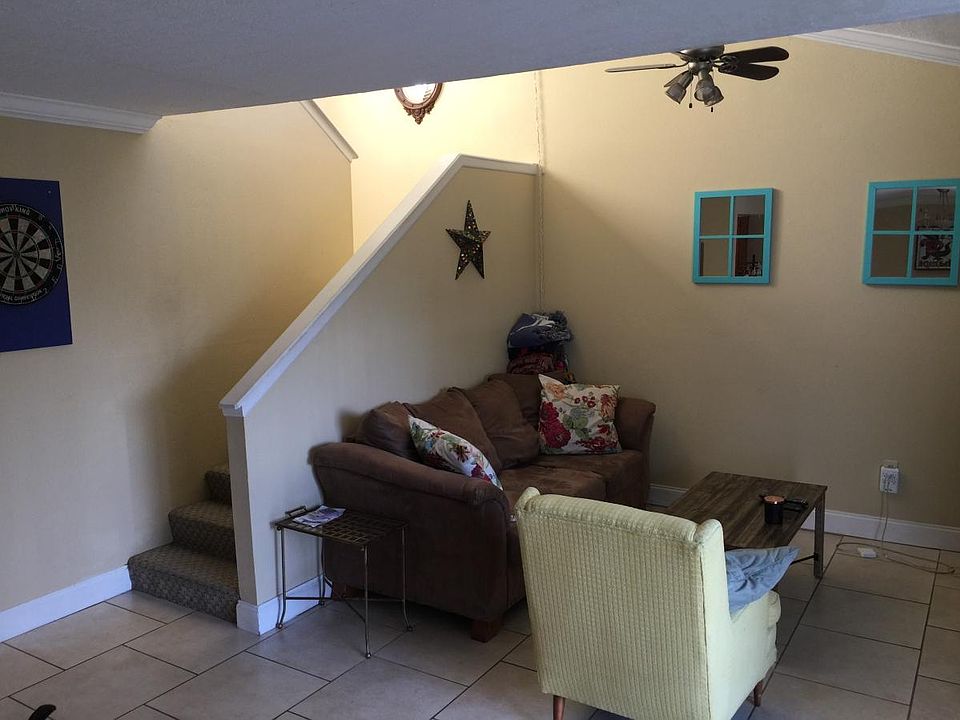1st image of 112 Scottsdale Sq #112