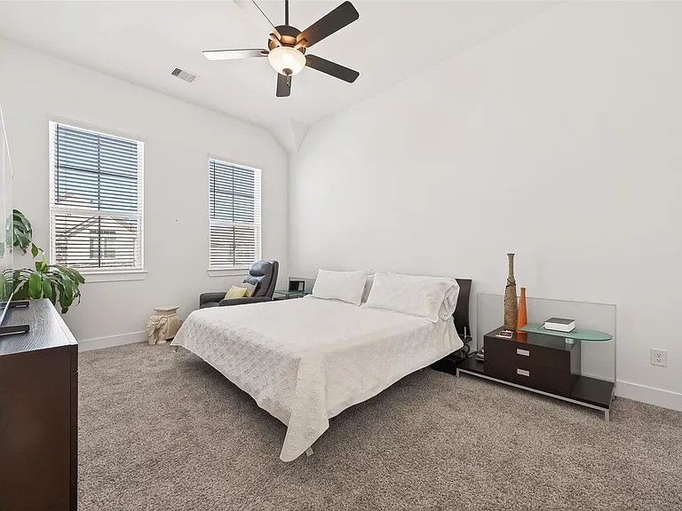 21163 Medina River Dr — Photo 14