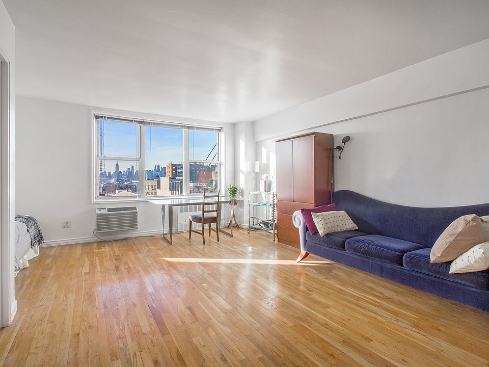 1st image of 50-15 39th St APT 4C
